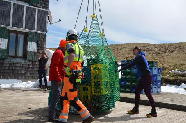 Versorgungstag auf der Reichensteinhütte. | Foto: WAFO
