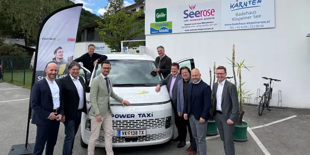 Landesrat Sebastian Schuschnig, Alfred Loidl und Tibor Jermendy von der Postbus AG stellten das neue Mobilitätsservice vor. Vertreter der Gemeinden – die Bürgermeister Wolfgang Stefitz (Eberndorf) und Thomas Krainz (St. Kanzian) sowie Vizebürgermeister Hermann Enzi (Bleiburg) – sowie Robert Karlhofer von der Tourismusregion und Andreas Kristan vom Tourismusverband begrüßen das Angebot. | Foto: MeinBezirk.at