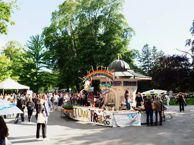 Im Türkenschanzpark findet am Mittwoch, 21. Mai, um 14 Uhr wieder das Sommerfest statt. | Foto: Birgit / TüWi