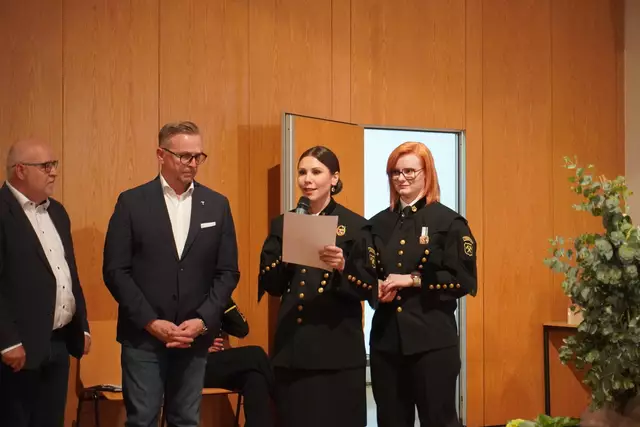 Das Jugendteam unter Veronika Maier und Theresa Schaffer verliehen die Jungmusikerleistungsabzeichen | Foto: Bergkapelle Piberstein