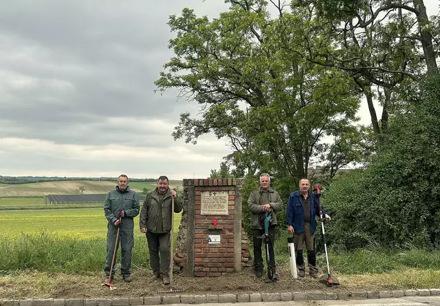 Die ÖKB-Kameraden Erich Embacher, Obmann Josef Kohzina, Manfred Herrmann und Horst Höfner. | Foto: ÖKB