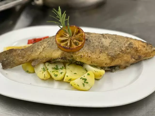 Das Mühllehengut aus Elixhausen liefert Saiblinge, die auf Müllerin-Art zubereitet werden. 