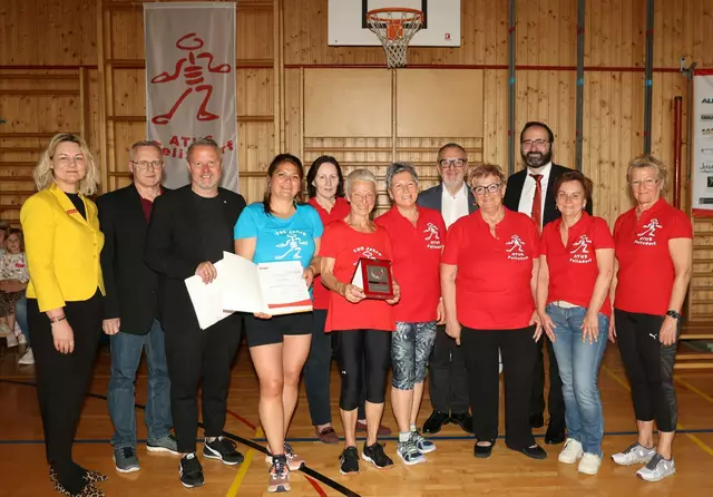 Der Turnverein ATUS feierte 100-jähriges Bestehen und die Treue seiner Mitglieder. | Foto: Marktgemeinde Felixdorf