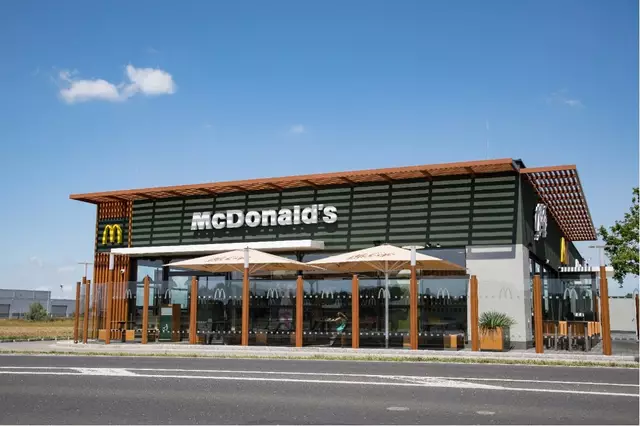 Das McDonald’s Restaurant in Bruck an der Leitha wird am 6. Juni 2025 zur unkonventionellen Partyzone. | Foto: zVg