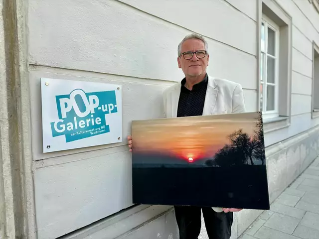 Im Kunsthaus Horn entführt der Waldviertler Digital Artist Jörg Ernest Schmid mit seiner Ausstellung „magic moments“ in eine faszinierende Bilderwelt. | Foto: Markus Kahrer
