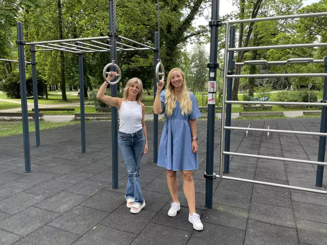Für eine "bewegte Stadt": Sabine Pichler und Julia Zweimüller | Foto: Lisa Gold
