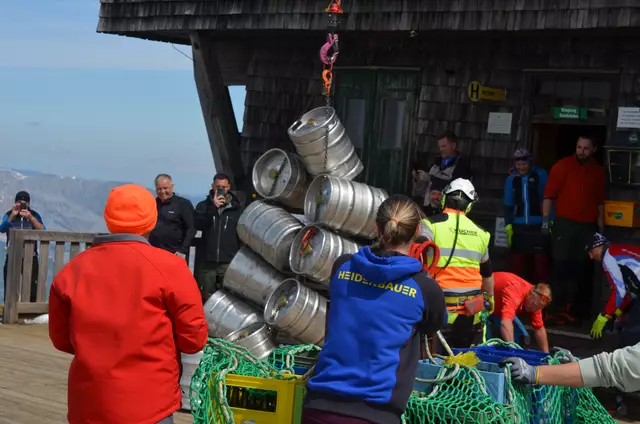 Versorgungstag auf der Reichensteinhütte. | Foto: WAFO