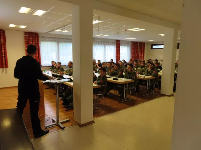 Digital wird auch bei der Feuerwehr unterrichtet. | Foto: BfKdo Hermagor