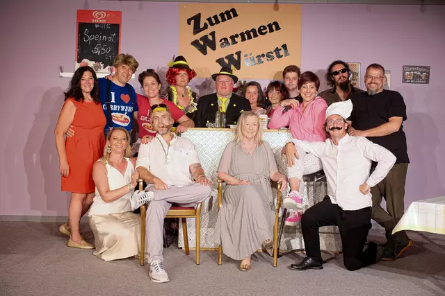 Die Theatergruppe blickt auf drei erfolgreiche Spielwochen zurück. | Foto: Thomas Petter