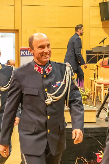 Musikmeister Christian Brummer beim Einmarsch | Foto: Albert Rathmayr