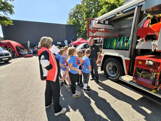 Viel Interessantes gab es bei der Feuerwehr. | Foto: Christian Nowotny
