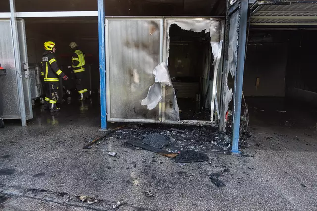 Es wurde niemand verletzt, die Brandursache wird laut FF derzeit von der Polizei ermittelt. | Foto: FF Bad Schallerbach