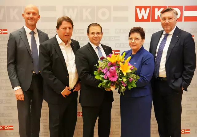 Neuer Vorstand: Vizepräsident Martin Horvath, Vizepräsident Rudolf Könighofer, Präsident Andreas Wirth, Vizepräsidentin Herta Walits-Guttmann, Direktor Harald Schermann | Foto: WKB