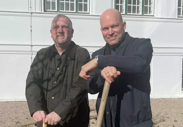 Erik-Karl Tupy (VP) übergab mit Ende April 2025 die Mittelschulgemeinde-Obmannschaft an Franz Pleterski (NEOS). | Foto: E-K. Tupy