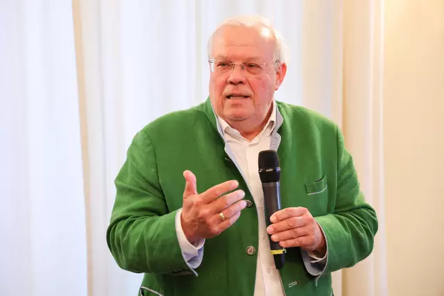 Der bekannte ORF-Korrespondent Christian Wehrschütz berichtete aus erster Hand über die Lage im Westbalkan. | Foto: Franz Neumayr