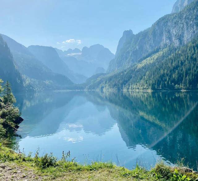 Eine tschechische Wanderin kam abseits des Weges zum Vorderen Gosausee zu Sturz, überschlug sich mehrmals und war kurzzeitig bewusstlos. | Foto: MeinBezirk/Gratzer (Archivfoto)