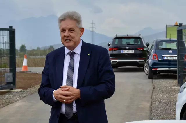 Landtagsabgeordneter Hermann Hauer unterstrich wieder mit dankenden Worten diese Feierliche Zeremonie. | Foto: Elisabeth Peinsipp