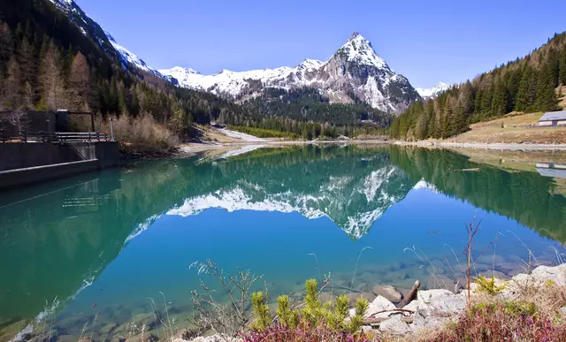 Paradisische Almen und Seen warten darauf entdeckt zu werden, wie z.B. das Lungauer Riedingtal. | Foto: Christa Kramer