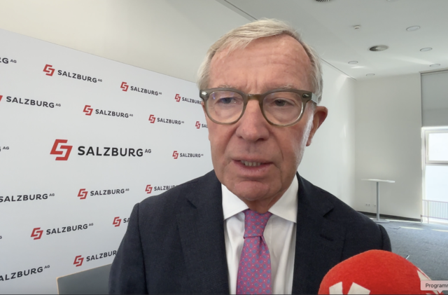 "In den Grundsätzen steht fest, auf welche Grundstücke die Salzburg AG hinkünftig ihre betriebliche Tätigkeit umsetzt bzw. neu strukturiert und auf welchen ein notwendiger Wohnbau ermöglicht werden soll. Das ist mir ein großes anliegen", so der Aufsichtsratsvorsitzende Landeshauptmann Wilfried Haslauer. | Foto: Martin Schöndorfer