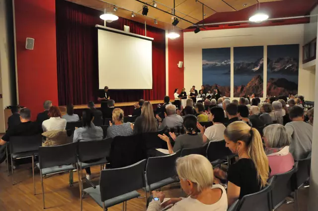 Das Interesse an den Fachvorträgen im Vivea-Hotel war groß. | Foto: Dorn