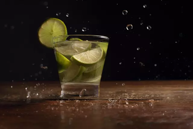 Dieser Cocktail ist einfach zuzubereiten und verspricht puren Genuss.  | Foto: Symbolbild: pixabay.com