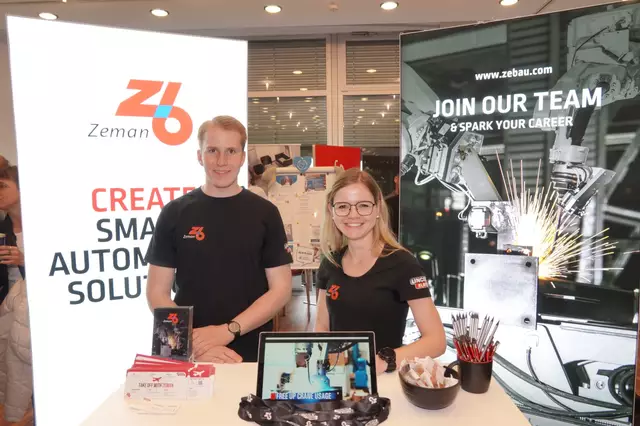 Das die Jobmesse im Schulungszentrum Fohnsdorf mittlerweile Unternehmen aus der gesamten Obersteiermark anlockt, zeigte sich auch wie hier am Beispiel der Zeman Bauelemente aus Scheifling. | Foto: Michael Blinzer