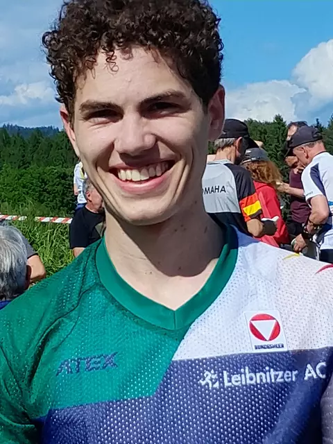 Tobler strahlte nach seinem Erfolg über das ganze Gesicht. | Foto: Leibnitzer AC