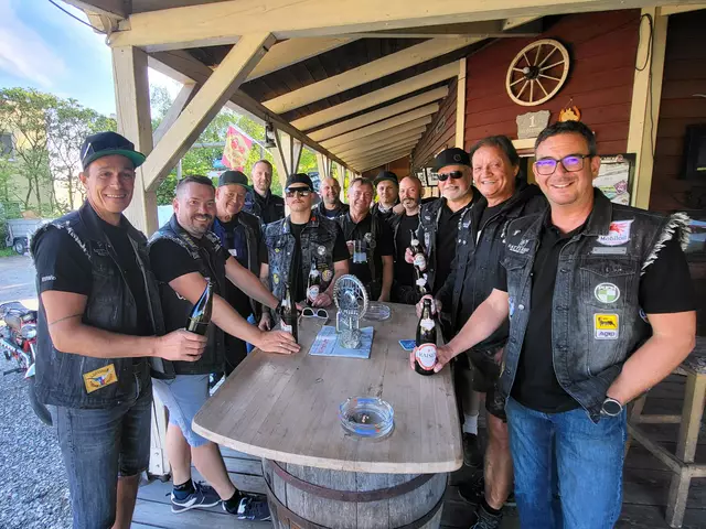 Wüde Buam mit Herz: Der Erlös des Jubiläumstreffens geht an eine bedürftige St. Georgener Familie. | Foto: Eckhart Herbe