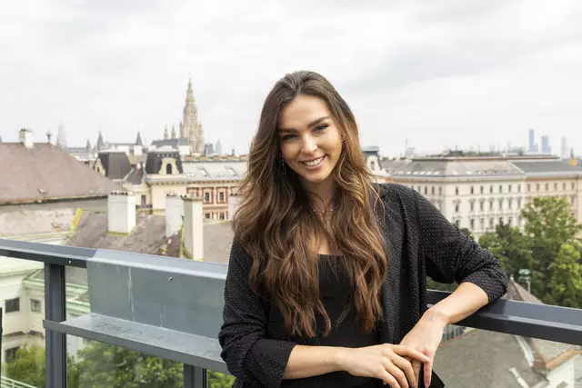 Lilian (Lili) Paul-Roncalli ist eine österreichische Artistin und Model. | Foto: Swarovski Kristallwelten/Jürgen Hammerschmid