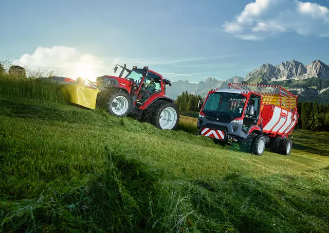 Eine Vielzahl von landwirtschaftlichen Maschinen soll in der Gemeinde Hohe Wand gestohlen worden sein, darunter auch vier Traktoren. (Symbolbild) | Foto: Lindner Traktoren