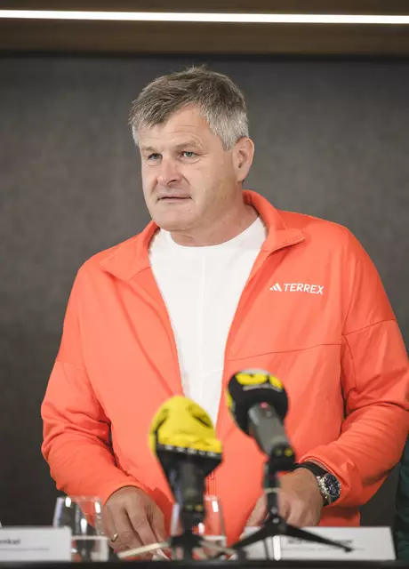 Martin Tschoner ist als Geschäftsführer des örtlichen Tourismusverbandes zugleich Repräsentant der Region Achensee, in der sich das Zielgelände des Karwendelmarschs befindet. | Foto: Karwendelmarsch / Oss