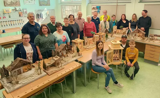 Obmann Heinz Koller führte den "Verein Krippenfreunde Kemeten" zur Krippenbau-Metropole in der Region.