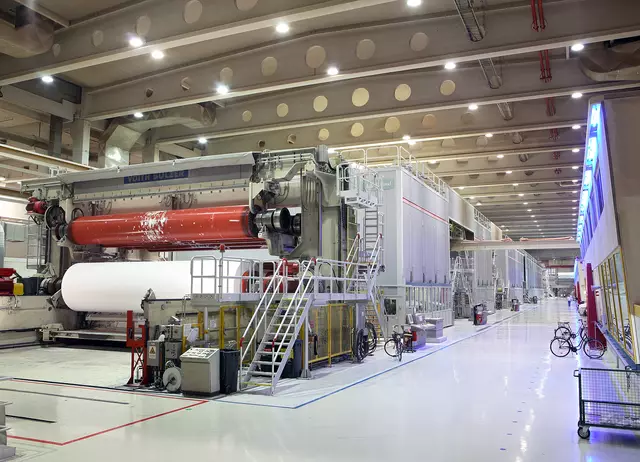 Nach der vierten Verhandlungsrunde in der laufenden Frühjahrslohnrunde haben sich die Sozialpartner in der heimischen Papierindustrie auf eine Gehaltserhöhung von bis zu 2,65 Prozent geeinigt. | Foto: Sappi_Lepuschitz