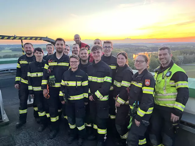 Zum Abschluss konnten die Übungsteilnehmer einen tollen Ausblick vom Silodach geniessen. | Foto: FF Waidhofen/Thaya