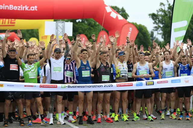 Rund 5.000 Läuferinnen und Läufer gingen Seite an Seite mit ihren Kolleginnen und Kollegen an den Start. | Foto: GEPA pictures