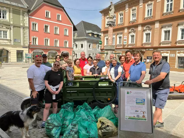 Geschätzte 50 Kilo Müll sammelten die Windischgarstner binnen zwei Stunden bei der Flurreinigungsaktion. | Foto: Marktgemeinde Windischgarsten