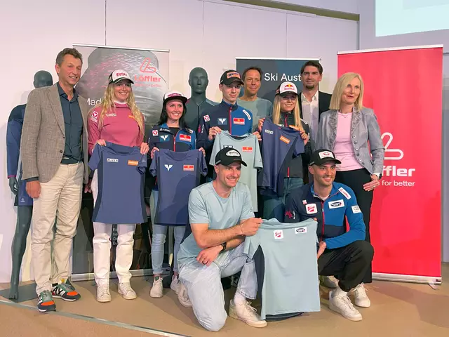 Otto Leodolter, Lisa Hauser, Jacqueline Seifriedsberger, Maximilian Ortner, Jörg Tichy, Anna Gandler, Florian Liegl, Roswitha Stadlober und vorne Benjamin Moser und Lukas Greiderer. | Foto: Löffler GmbH