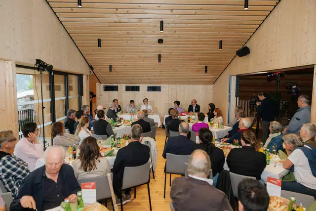 Rund 70 Interessierte nahmen an dem offenen Austausch teil | Foto: Tirol Werbung/Elias Bachmann