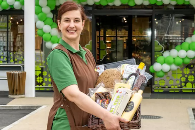 Jasmin Gratzer setzt sich erfolgreich gegen Lebensmittelverschwendung ein. | Foto: REWE/Fessl