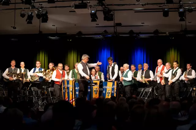 Das gemeinsame Konzert mit der Militärmusik Niederösterreich und den „Alten Kameraden“ im Musium Reinsberg war ein großartiger Erfolg. | Foto: Gerald Prüller Cleanhill Studios