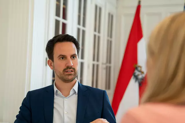 Bildungsminister Christoph Wiederkehr (NEOS).  | Foto: Martin Baumgartner