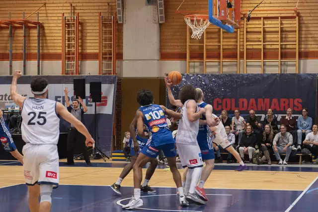 Die Oberwart Gunners können im dritten Finalspiel bereits die Titelverteidigung perfekt machen.  | Foto: Sophia Braun
