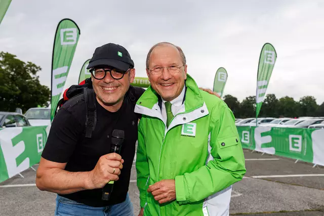 Auch Urs Harnik-Lauris von der Energie Steiermark ließ es sich nicht nehmen, auf einen Sprung vorbeizuschauen. | Foto: Energie Steiermark