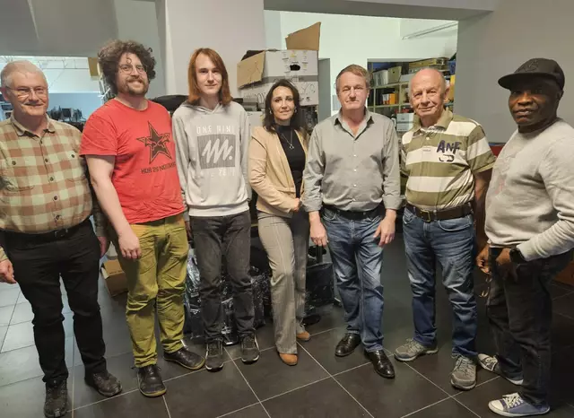 Beim Verein "PCs für Alle" werden alte Computer und Laptops repariert und an Menschen gespendet, die sie sich selbst nicht leisten können.  | Foto: Salme Taha Ali Mohamed