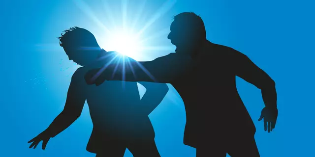 Ein Streit unter drei Besuchern einer Veranstaltung eskalierte Samstagfrüh. (Symbolfoto) | Foto: stock.adobe.com/at/pict rider