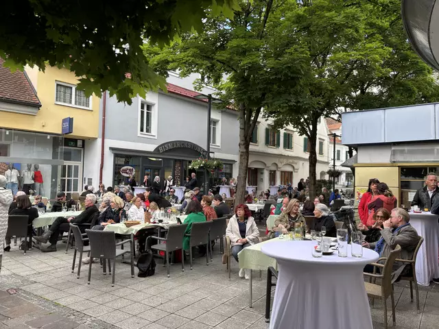 Auch das Wetter leistete seinen Beitrag am Wochenende für ein gelungenes Konzert in Weiz bei. | Foto: MeinBezirk/Hofmüller