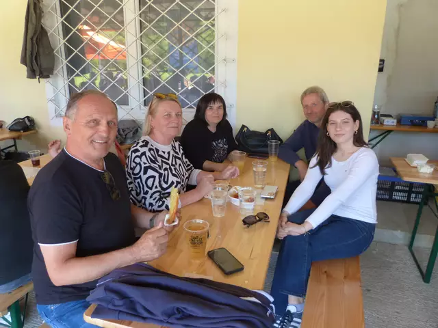 "Wir hoffen unsere Ente gewinnt!", hörte man von den gespannten Gästen. 