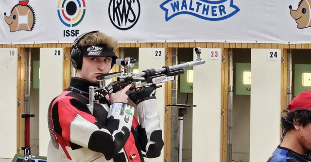 Patrick Entner (SG Breitenbach) konnte beim ISSF Weltcup der Junioren in Suhl / GER im Luftgewehr-Einzel den starken 6. Rang erzielen.  | Foto: Bernhard Winklhofer / ÖSB