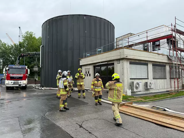 Die Polizei bittet um Hinweise, die zum Ergreifen der Umweltsünder dienen.  | Foto: ZOOM.Tirol
