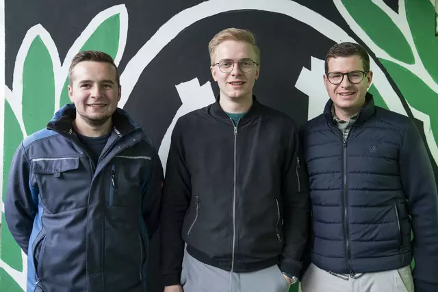 Martin, Christoph und Nico sind treue SVR-Fans. | Foto: eventflix/Lara Mayer